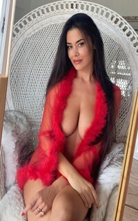 Шлюха Трианна 22101